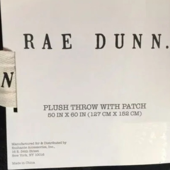 NWT Rae Dunn Halloween/Fall Season/Blk Soft Plush Patch Throw/Blanket 50x60 BOO! - Picture 3 of 3